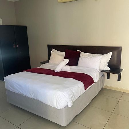 Ethithiya Boutique Guesthouse Windhoek Ngoại thất bức ảnh