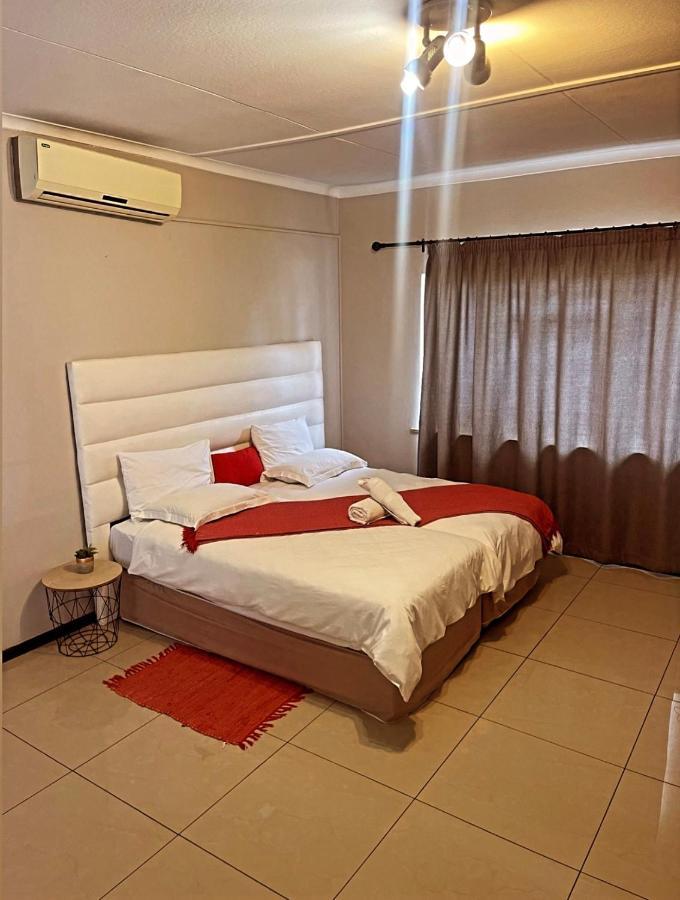 Ethithiya Boutique Guesthouse Windhoek Ngoại thất bức ảnh