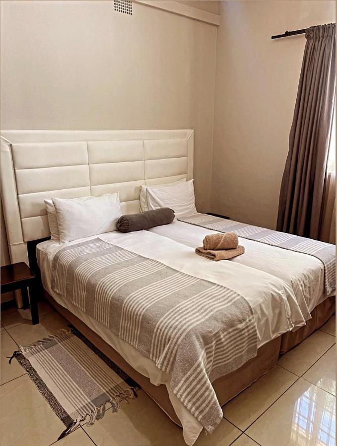 Ethithiya Boutique Guesthouse Windhoek Ngoại thất bức ảnh
