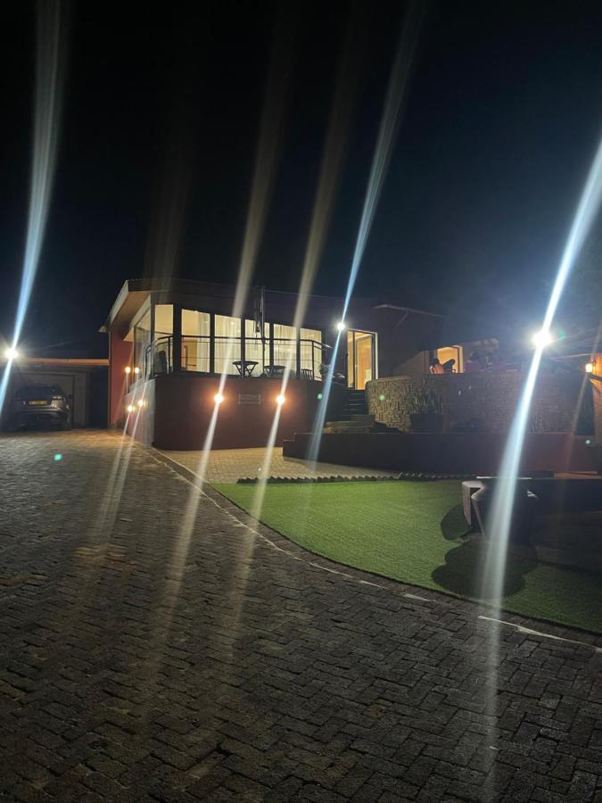 Ethithiya Boutique Guesthouse Windhoek Ngoại thất bức ảnh
