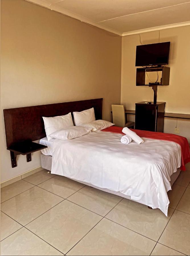 Ethithiya Boutique Guesthouse Windhoek Ngoại thất bức ảnh