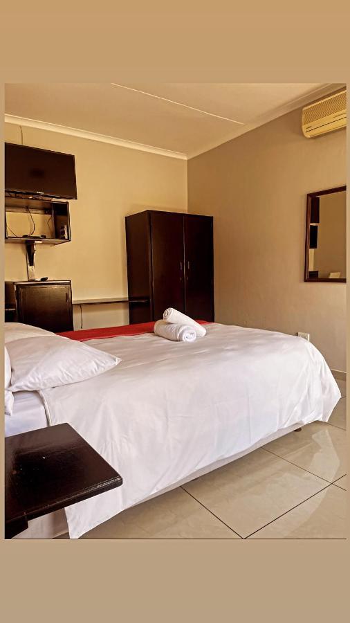 Ethithiya Boutique Guesthouse Windhoek Ngoại thất bức ảnh