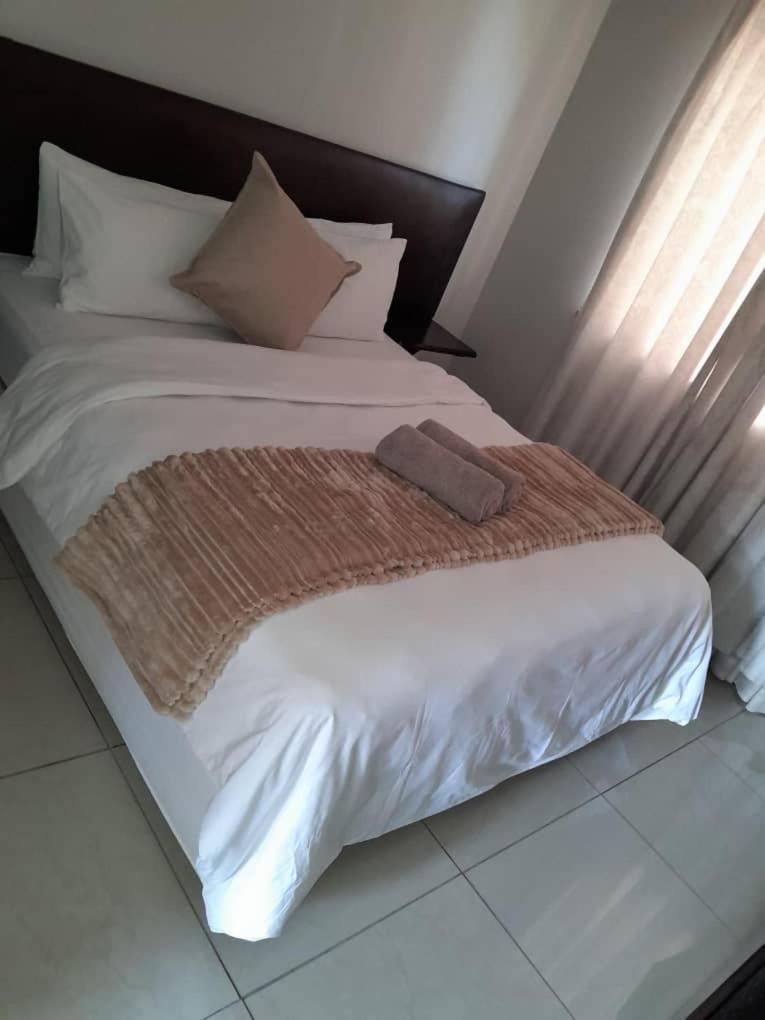 Ethithiya Boutique Guesthouse Windhoek Ngoại thất bức ảnh