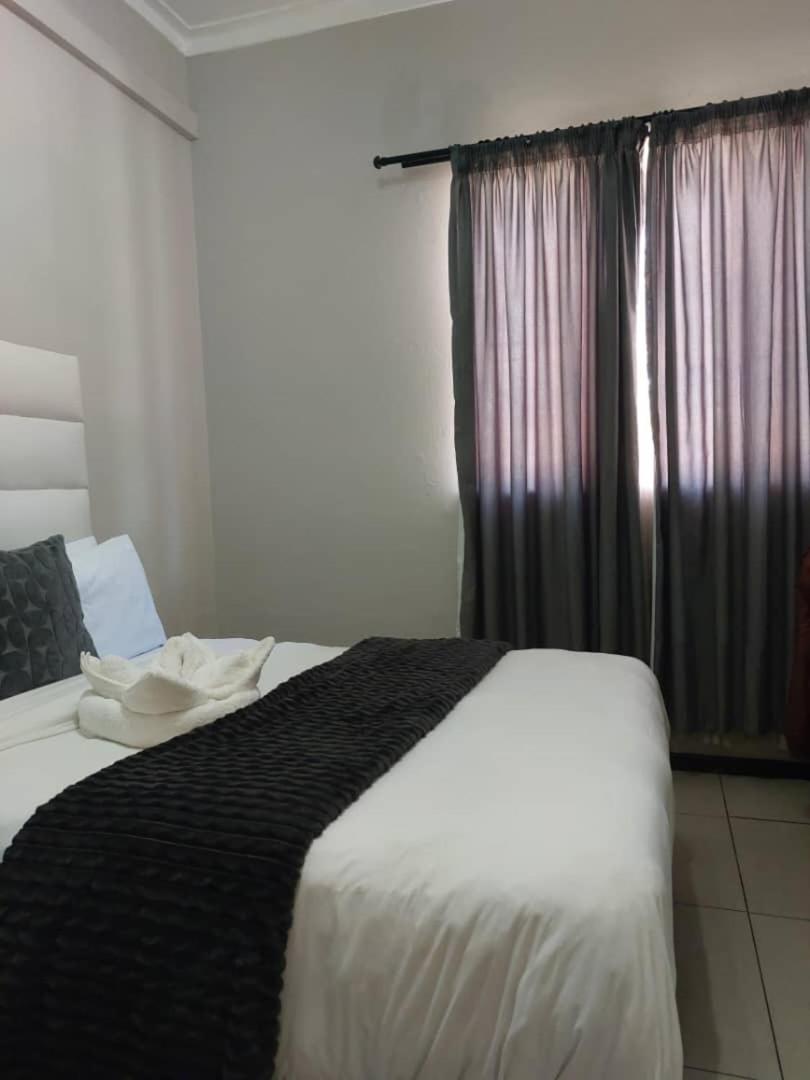 Ethithiya Boutique Guesthouse Windhoek Ngoại thất bức ảnh