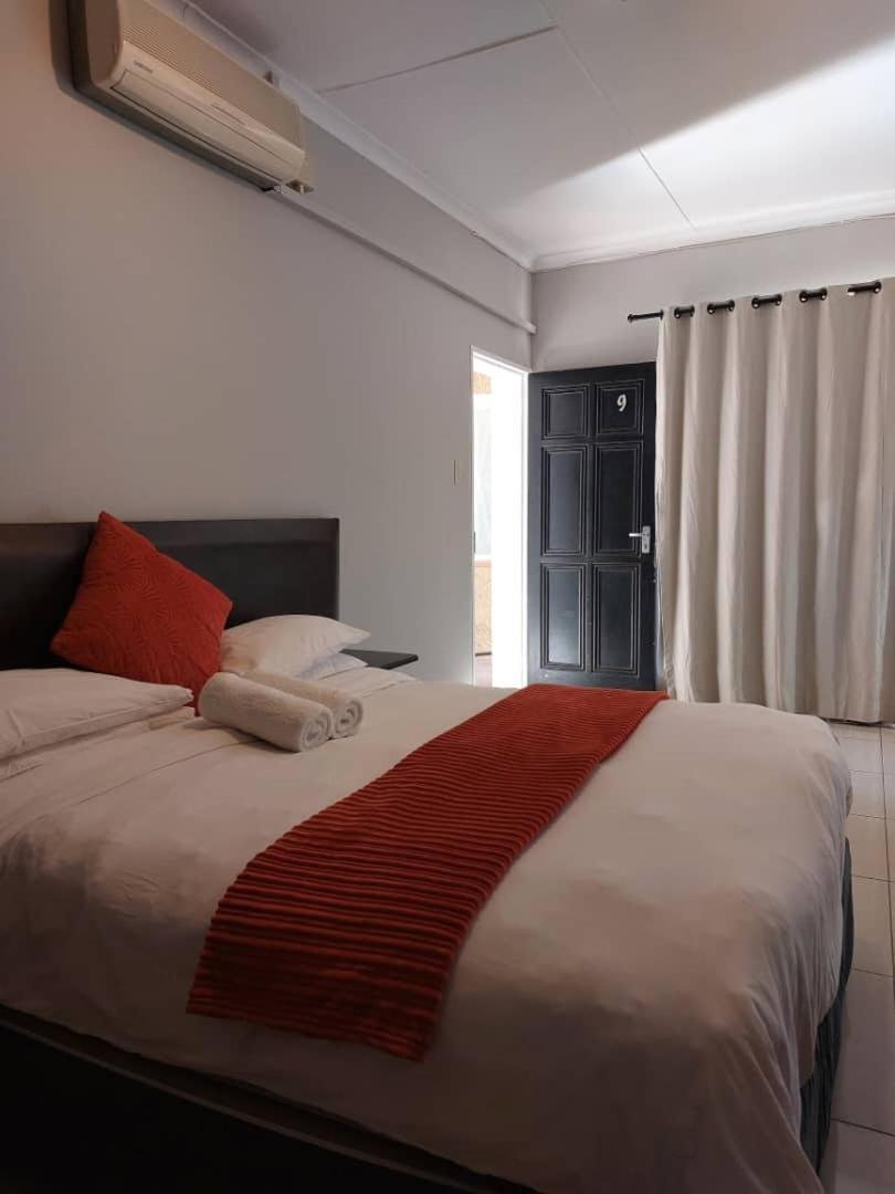Ethithiya Boutique Guesthouse Windhoek Ngoại thất bức ảnh